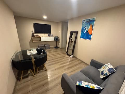 1st FLOOR-Apartment with garage Ilo-New City