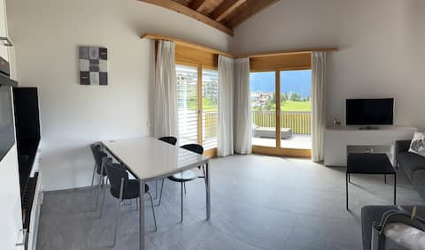 Successful Airbnb property: Modern 2.5 room apartment in Laax