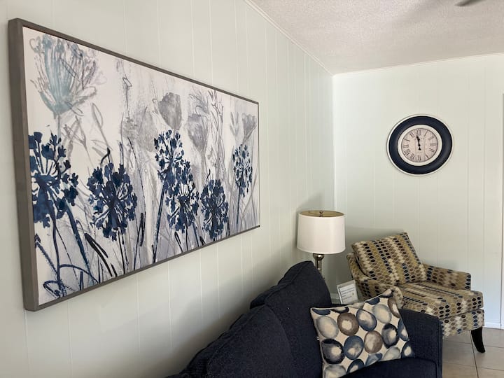 Come To The Sea And Stay On The Key! - Siesta Key, FL