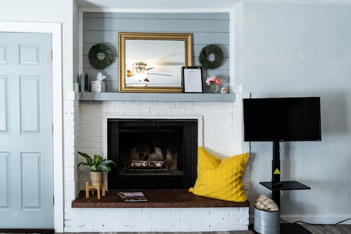 Cozy Suite - Sheridan, WY