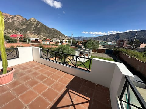 Piscina, parrilla, y descanso