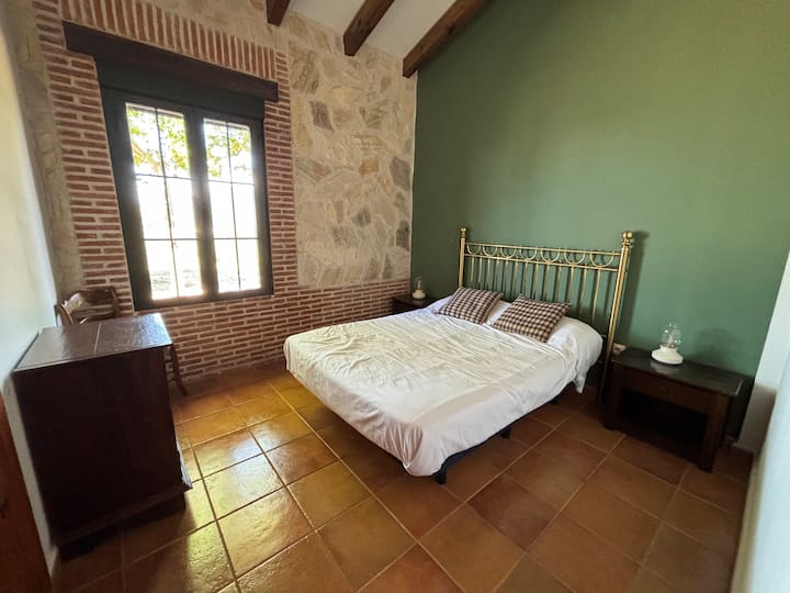 საძინებელი 2