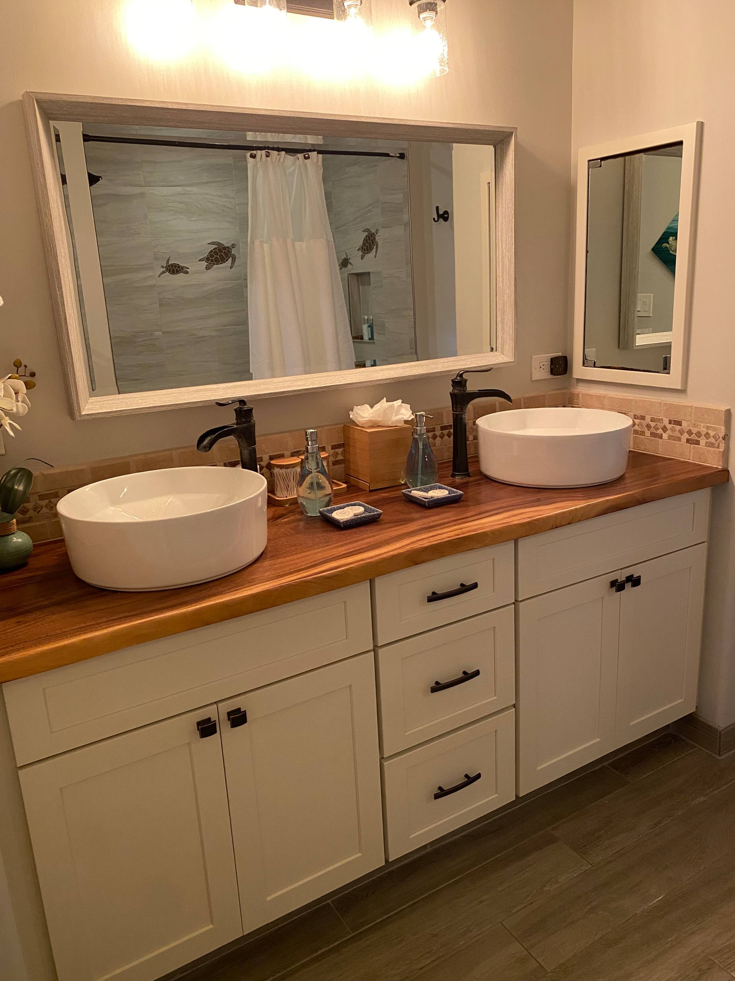 Condo in Lahaina · ★5.0 · 2 bedrooms · 2 beds · 2 baths - Image 38