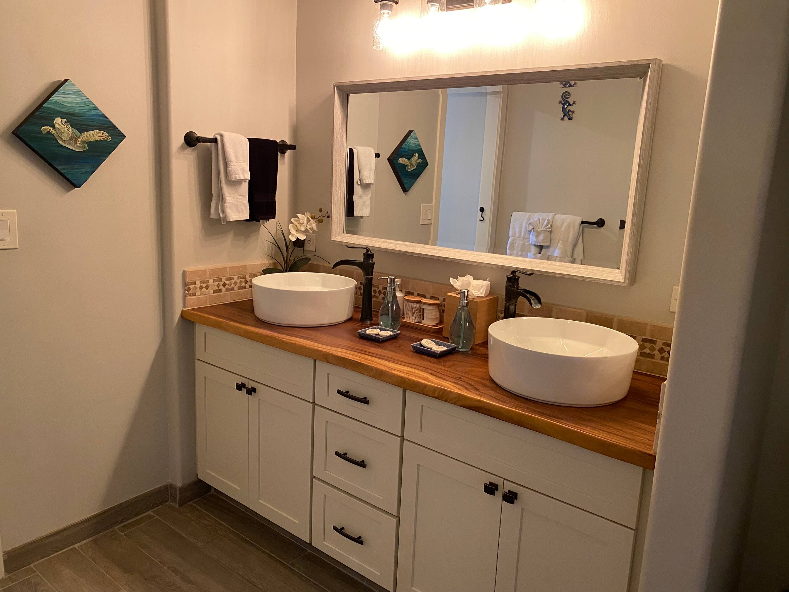 Condo in Lahaina · ★5.0 · 2 bedrooms · 2 beds · 2 baths - Image 39