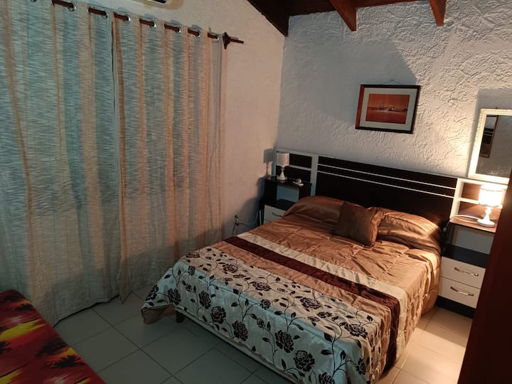 غرفة النوم 1