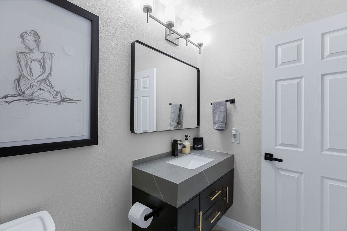 Vegas Condo