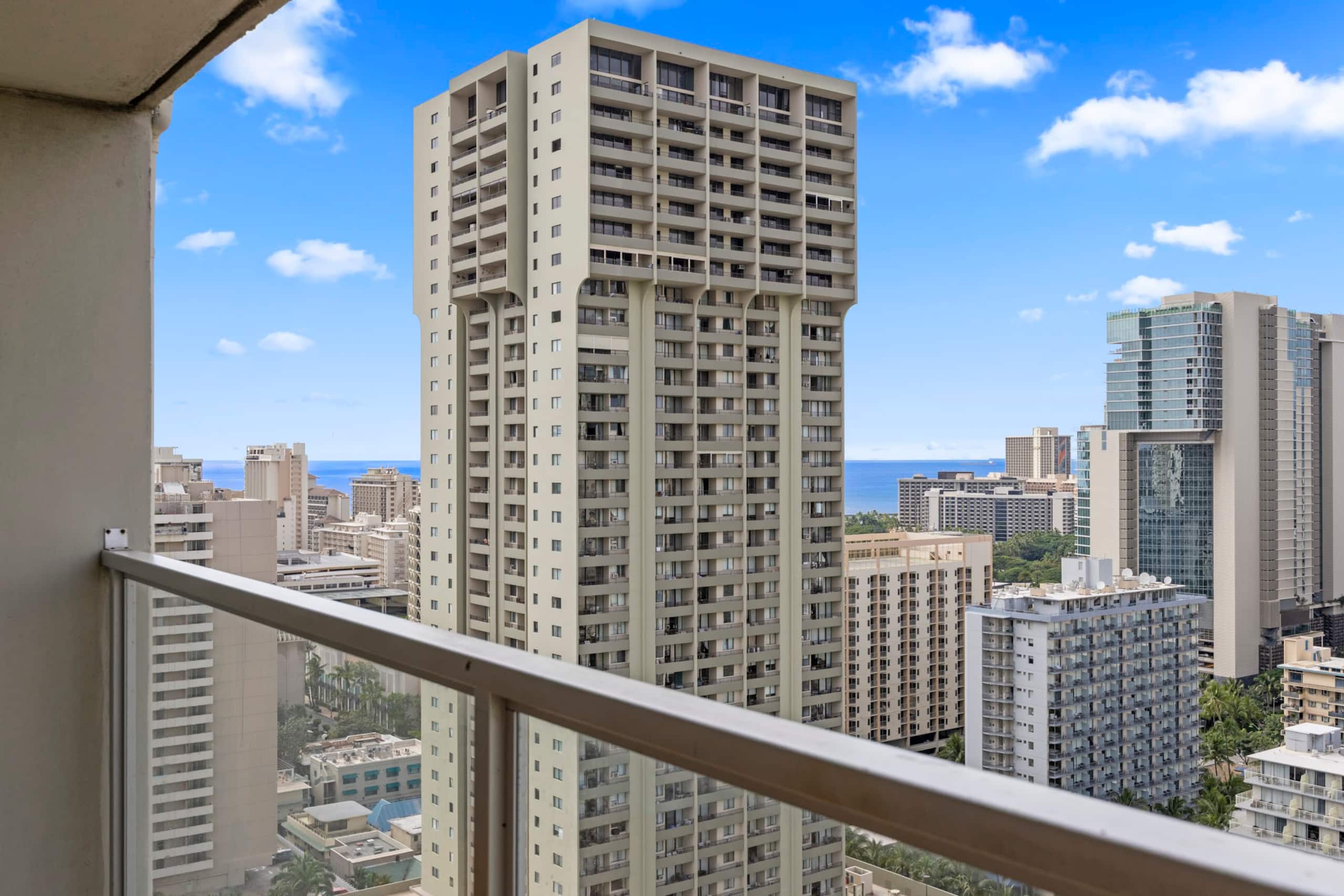 29FL-Gorgeous Renovated Studio in Central Waikiki~ - Image 28