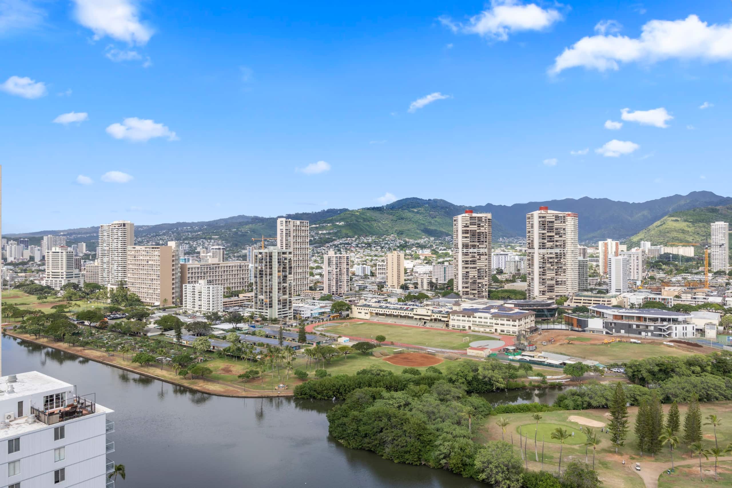 29FL-Gorgeous Renovated Studio in Central Waikiki~ - Image 31