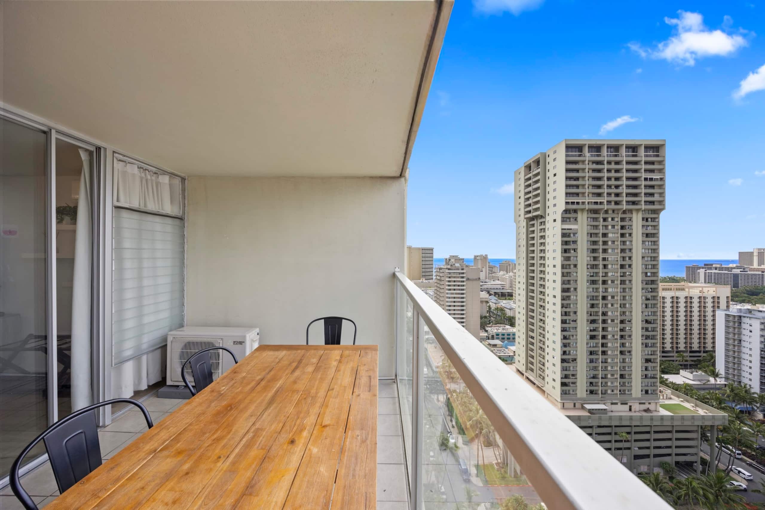 29FL-Gorgeous Renovated Studio in Central Waikiki~ - Image 30