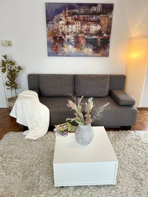 Top Airbnb: Spacious flat with a large kitchen in Wiesbaden in Wiesbaden