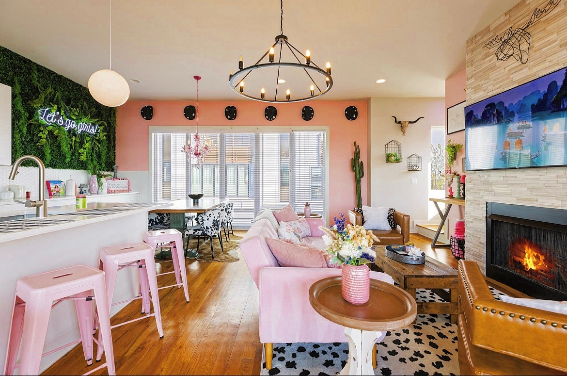 The Pink Cowgirl: Nashville Girls Trip + Game Room — photo 5