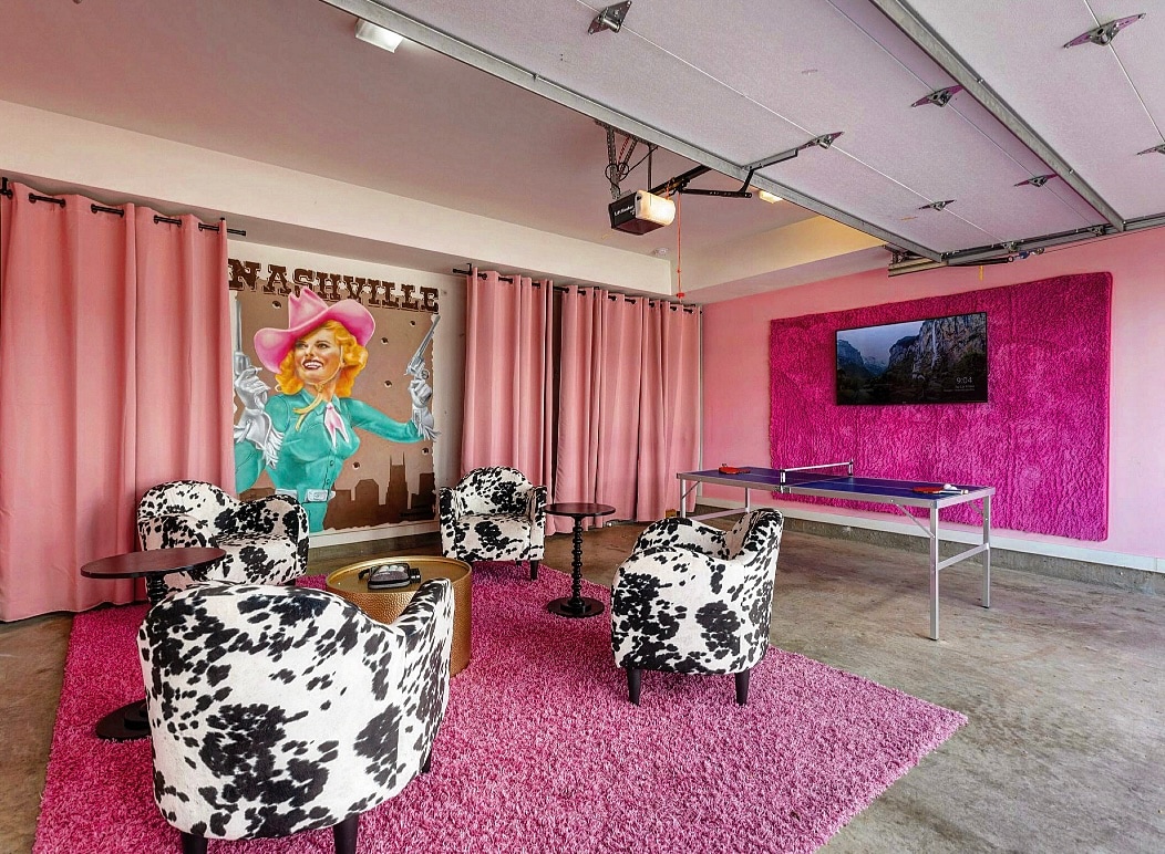 The Pink Cowgirl: Nashville Girls Trip + Game Room — photo 3
