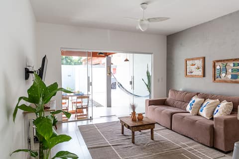 House in Mucuri, near the beach, new and air-conditioned.