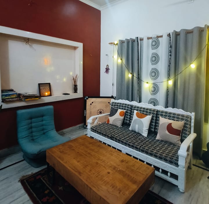 Stayin Homestay - Dehradun