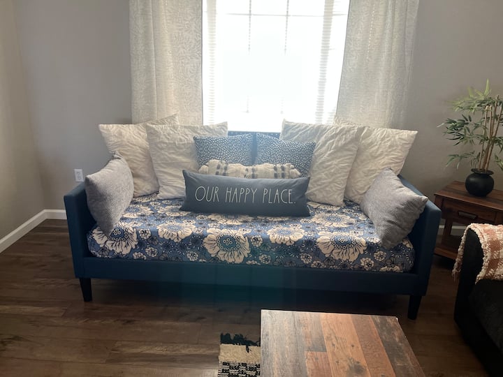 Peaceful Comfortable Family Home - Klamath Falls, OR
