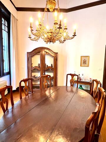 Elegant Liberty Flat in Florence + Parking gallery image 4