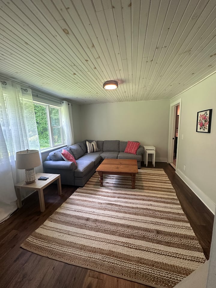Private House On 1.5 Acres In Skaneateles - Skaneateles Lake, NY