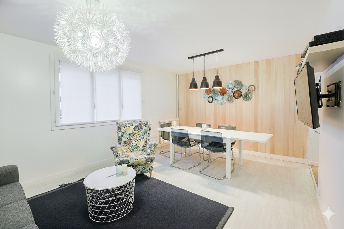 Proširivi stol za blagovaonicu za do 8 osoba