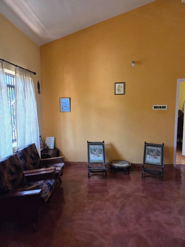 Aanjaneyam Home Come As A Guest, Leave As A Friend - Kozhikode