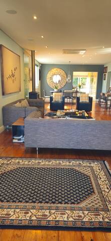 Oceanview villa gallery image 2