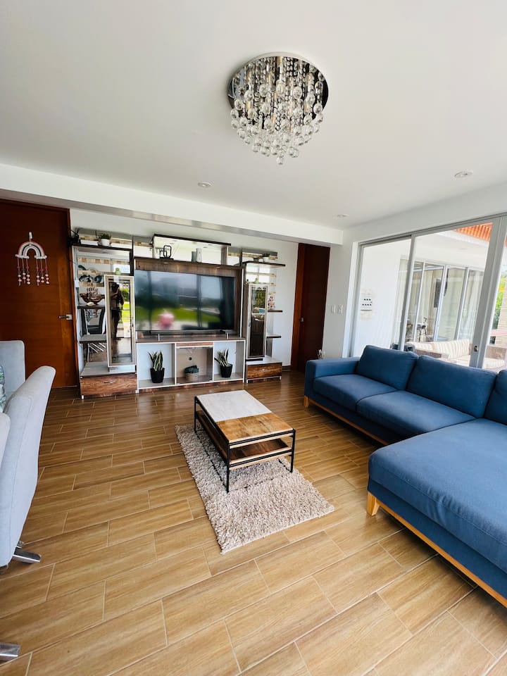 Всекидневна 1