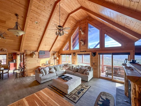 NC 8 Room Massive Mountaintop Lodge - Sleeps 22