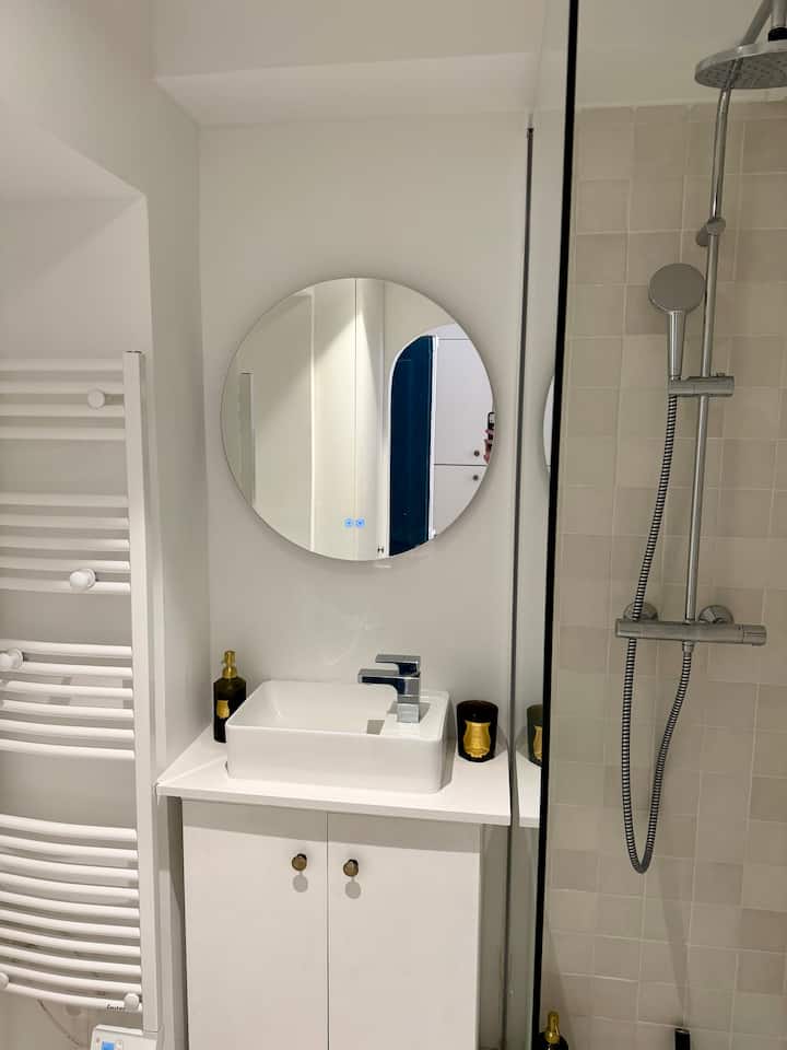Studio Meublé Tout éQuipé - 