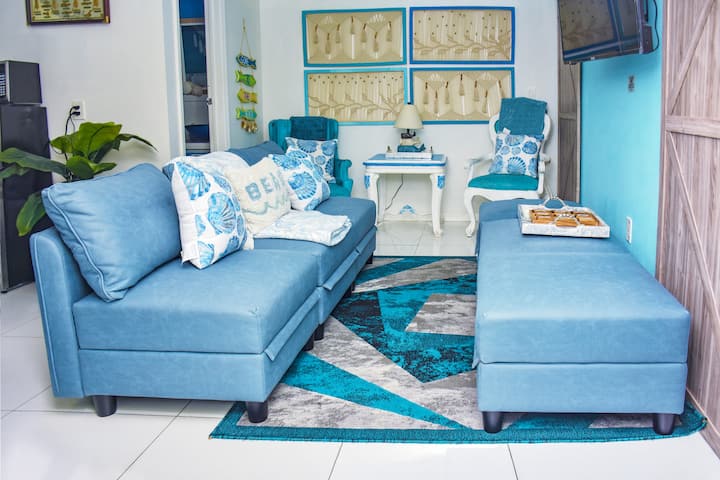 Miami Boho Beach Place - Hialeah, FL