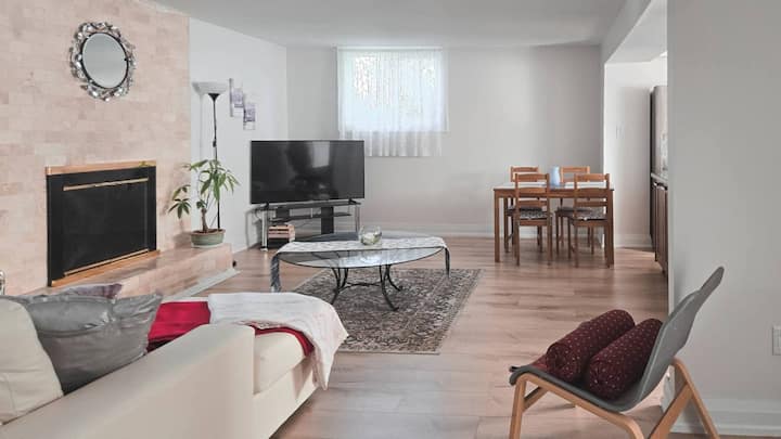 Immaculate 2br Retreat With Serenity | Sleeps 4 - Mississauga
