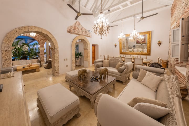 Luxury Colonial Mansion W/ Pool Walled City - Cartagena de Indias