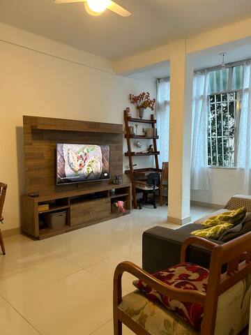 Copacabana a 200 metros da praia e 200 do metrô. gallery image 2