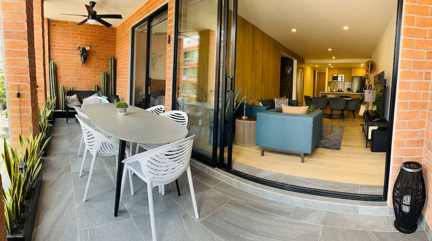 Destiny Condesa, Mexico City gallery image 2