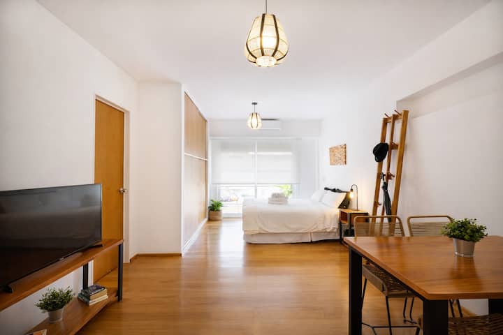 Monoambiente de 43 m² en Villa Urquiza con balcón