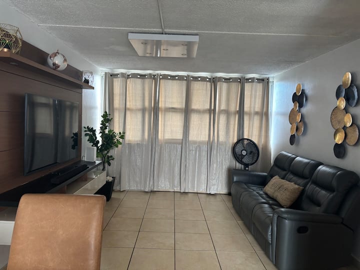 Fontana Towers Cozy Apartment - Puerto Rico