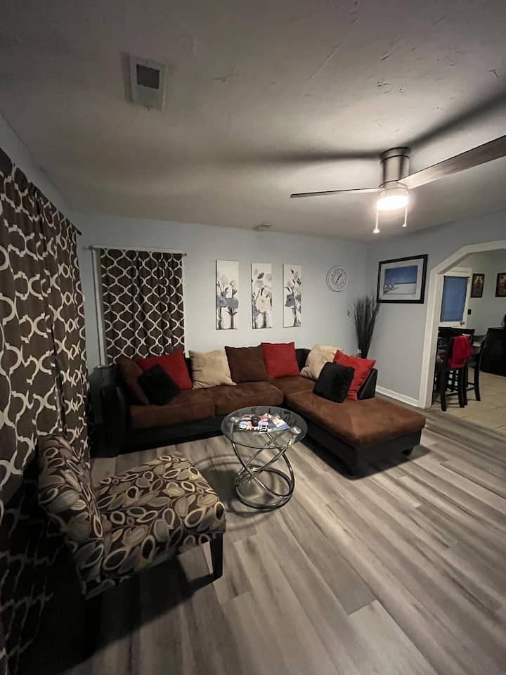 Fur Babies Welcome! - Springfield, MO