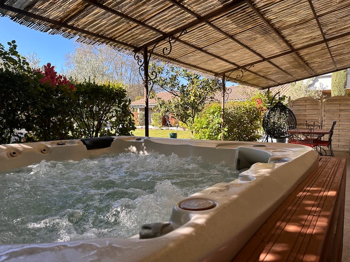 Résidence Mélody - Appartement Avec Spa Privatif - Saint-Rémy-de-Provence