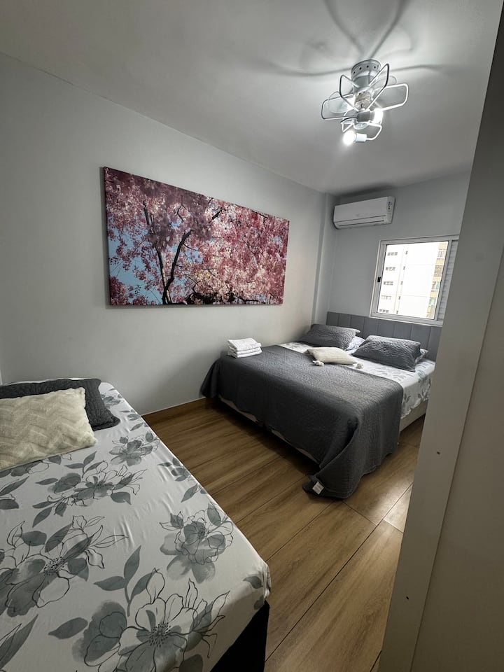 غرفة النوم 1