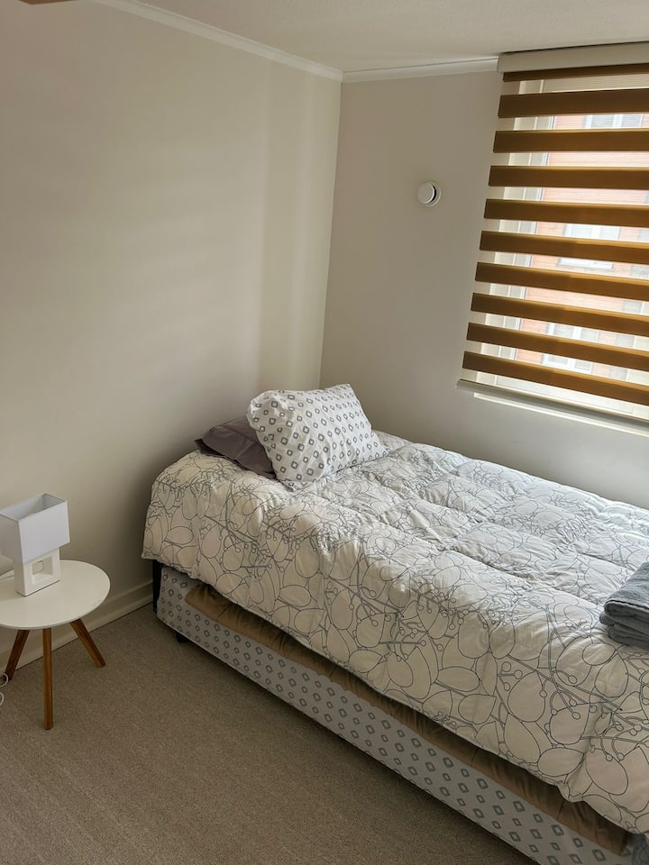 غرفة النوم 2