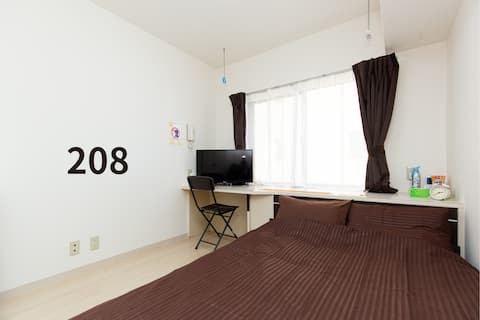 208 Close to Kita-Tomitomi Station! Direct access to Narita Airport | Affordable private room | Idea
