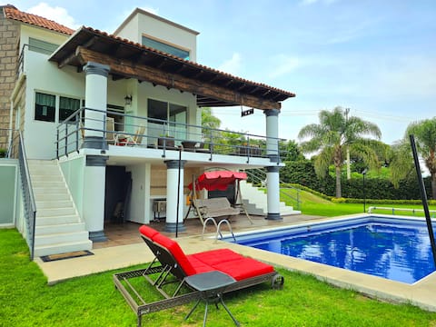 Casa el Mirador with pool