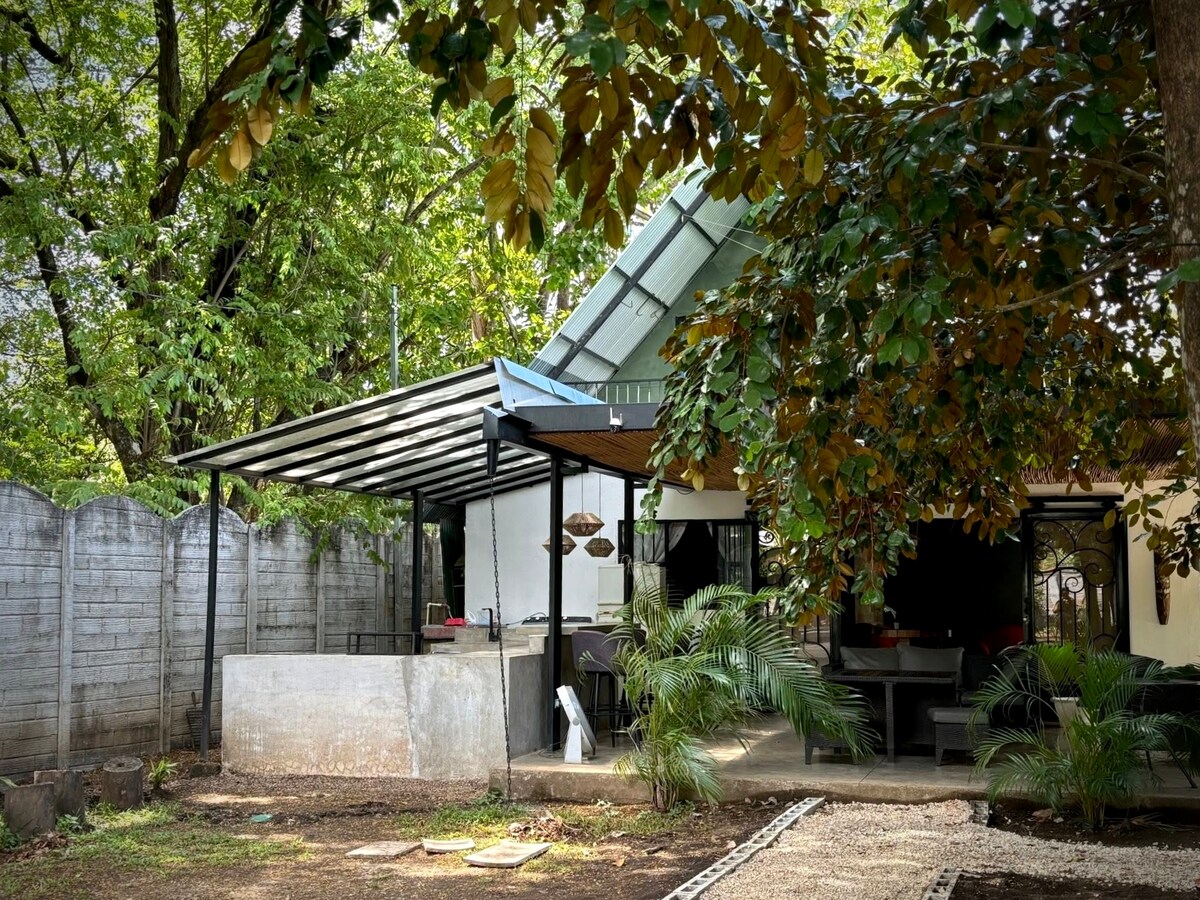 Hidden House - Santa Cruz Guanacaste