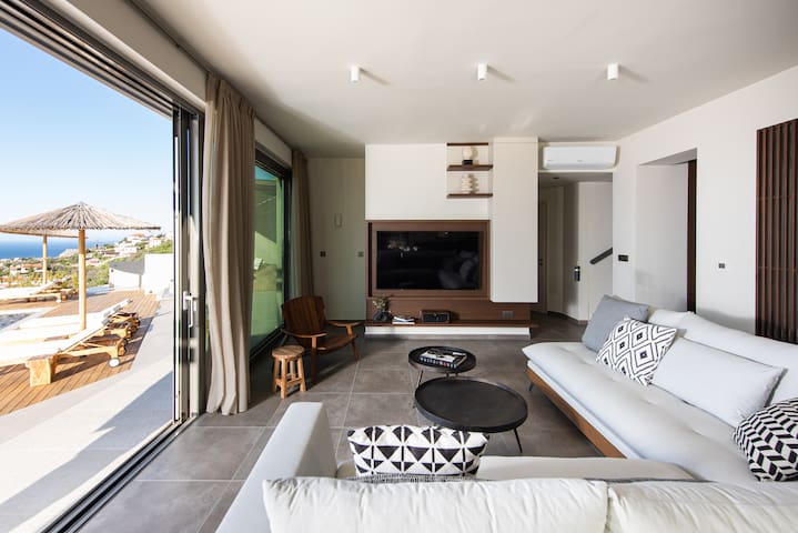 Lux Milena/Sunset Sea View/Heated Infinity Pool gallery image 3