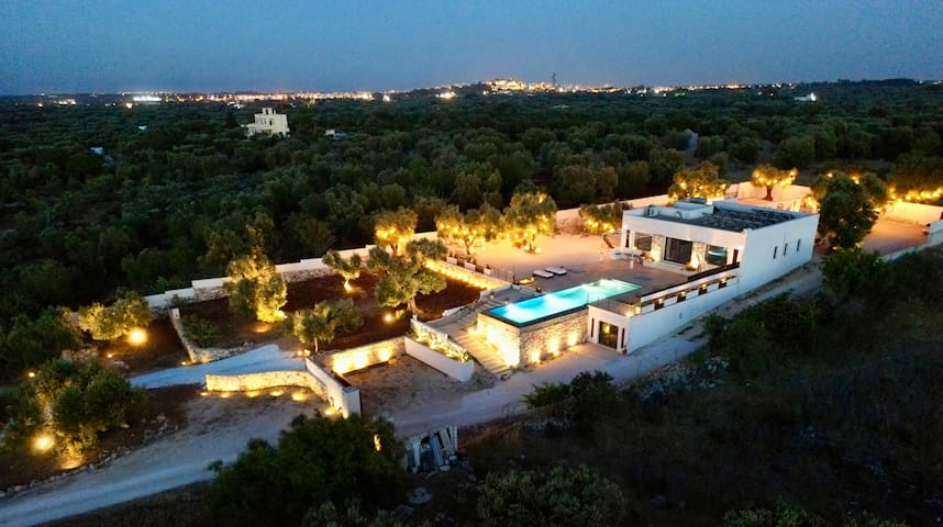 Villa Dimora zen infinity Puglia Ostuni mare