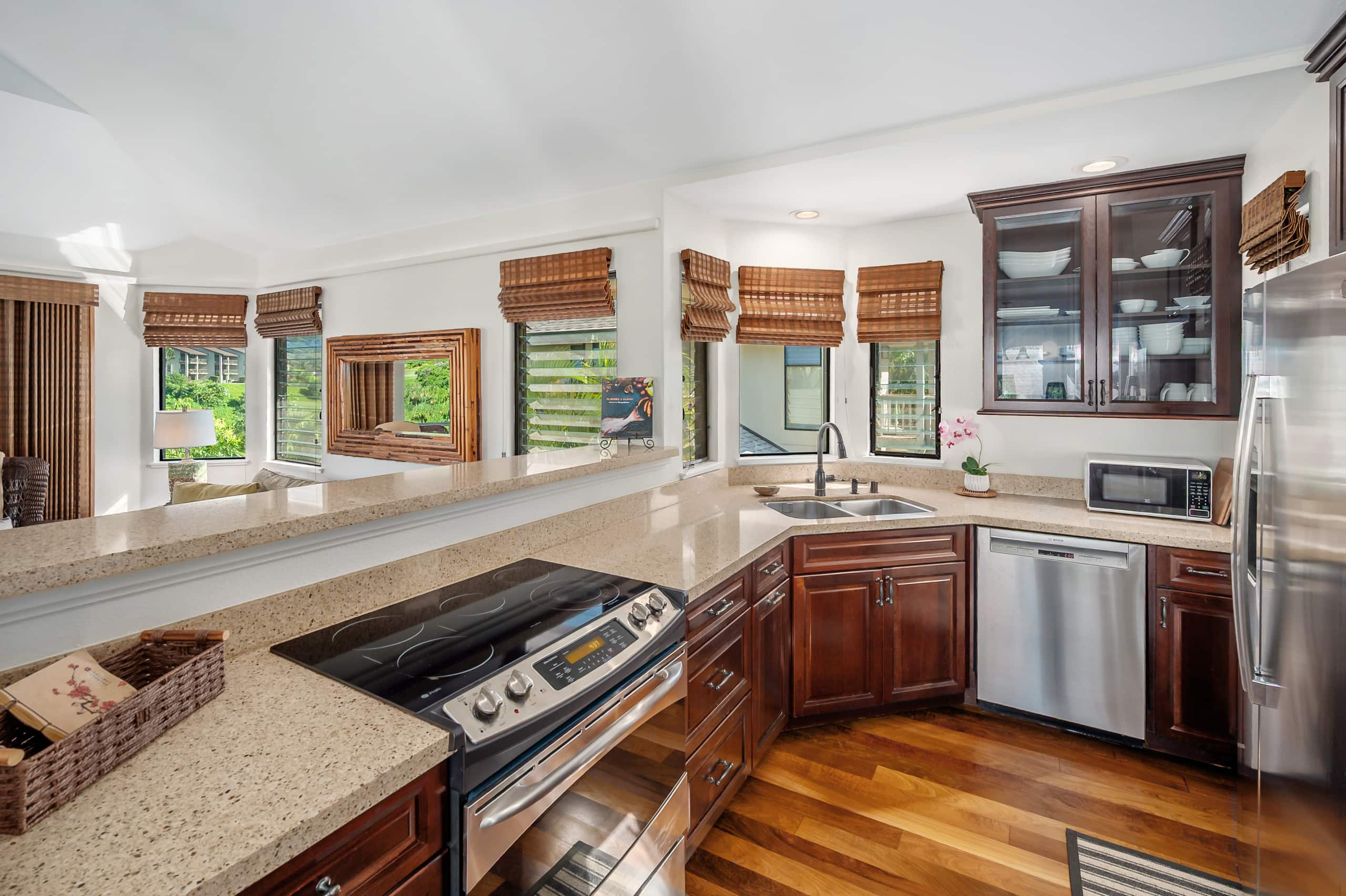 Villa in Princeville · ★5.0 · 2 bedrooms · 2 beds · 2.5 baths - Image 14