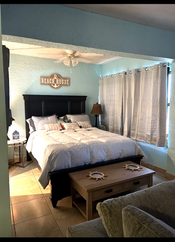Condo In North Padre Sweet Cozy Retreat - North Padre Island, TX