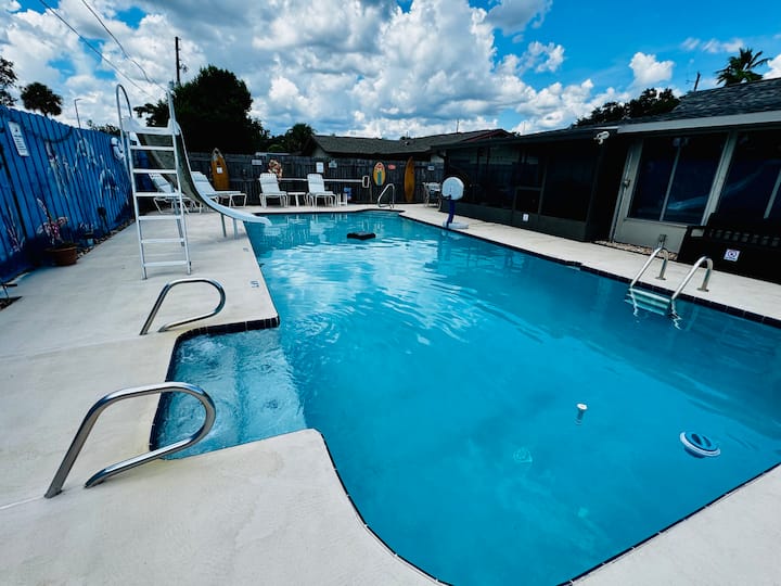 A Slice Of Paradise - Orange City, FL