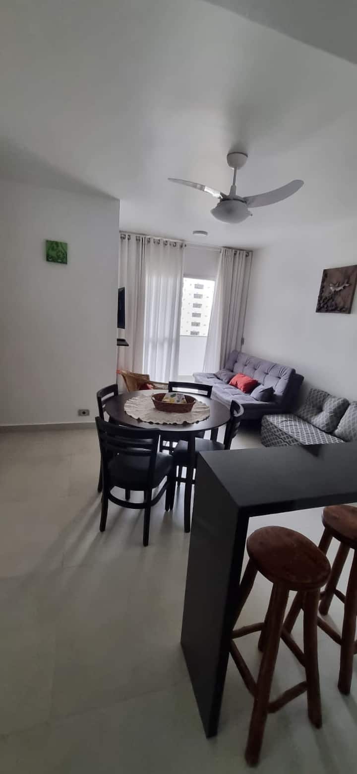 Apartamento Guarujá Pitangueiras 02 Dormitórios - Guarujá