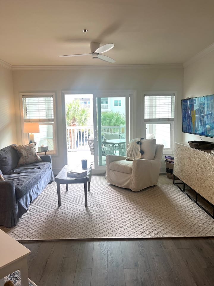 Close To Folly Beach. Spotless - Charleston, SC