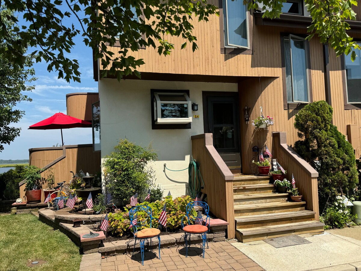 Waterfront Summer/Winter Bayfront View and Sunsets in Ocean City — property photo 4