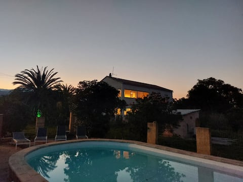 Villa Giorgha heated pool 1 km from sea, garden 3 km²